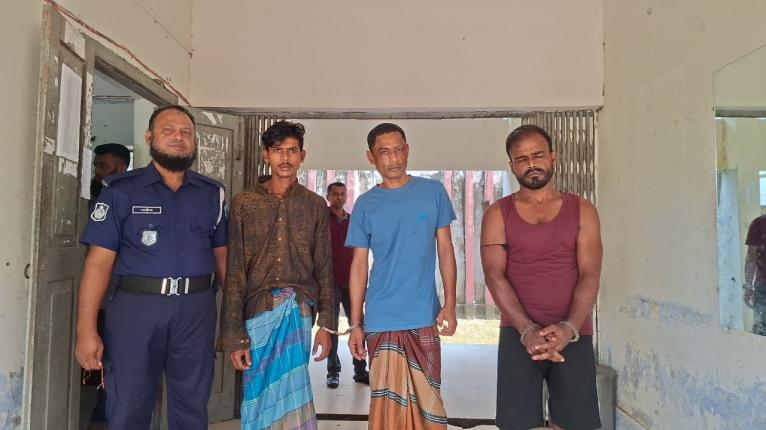আগৈলঝাড়ায় পৃথক অভিযানে ইয়াবাসহ তিন মাদক কারবারী গ্রেফতার