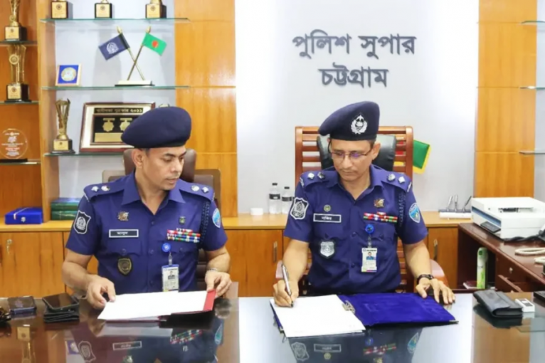 চট্টগ্রামের এসপি হিসেবে যোগ দিলেন মাসুদ আলম